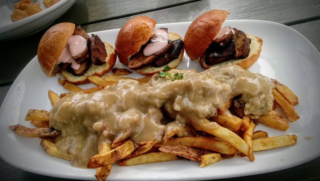 Cary Ale House & Brewing Company | restaurant | 208 W Main St, Cary, IL 60013, USA | 8476397244 OR +1 847-639-7244