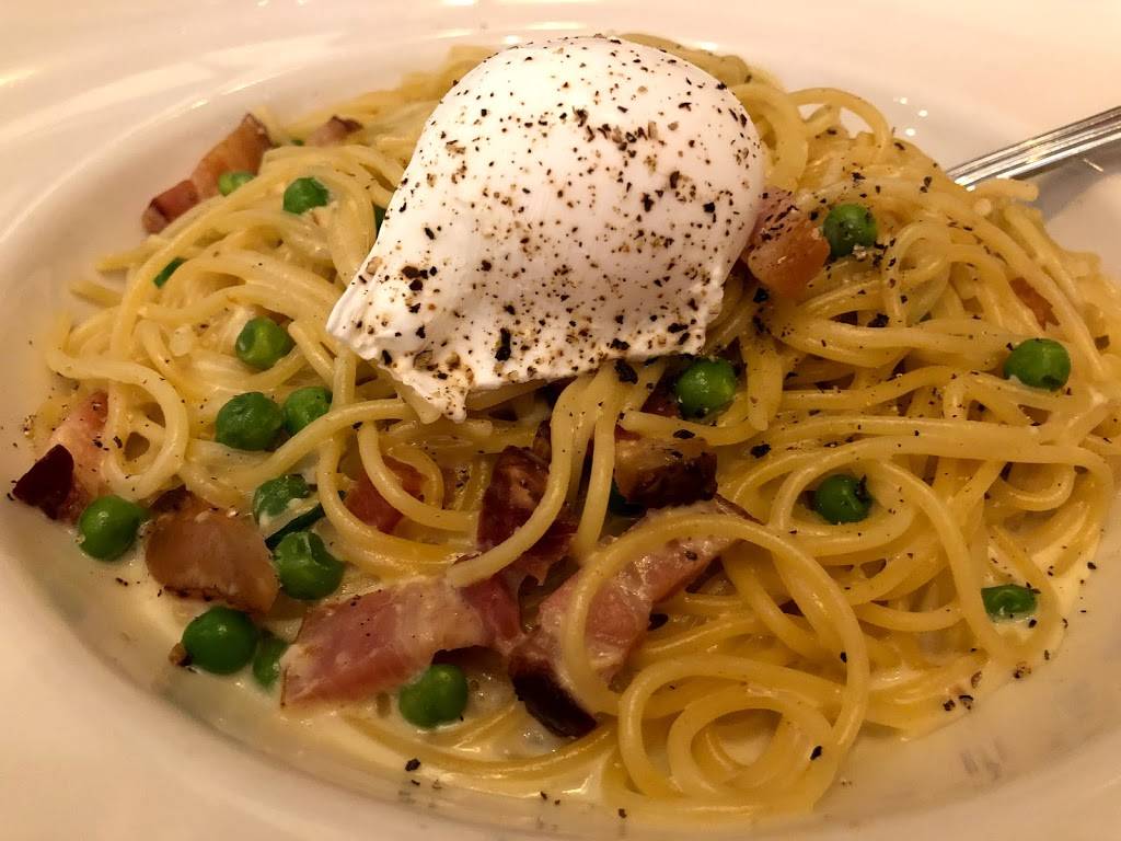 Maggianos Little Italy | restaurant | 3055 Olin Ave Suite 1000, San Jose, CA 95128, USA | 4084238973 OR +1 408-423-8973