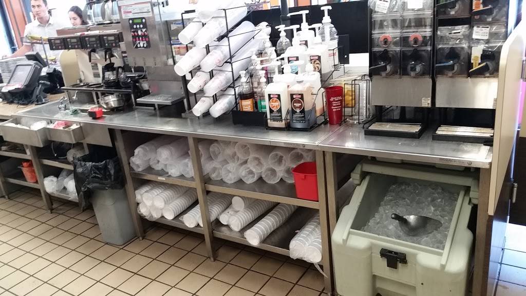 Dunkin | bakery | 79 Andover St, Danvers, MA 01923, USA | 9787749883 OR +1 978-774-9883