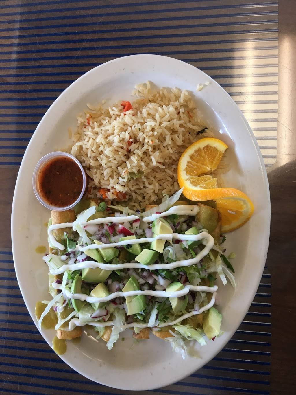 Ostioneria El Compa | restaurant | 5841 Firestone Blvd # F, South Gate, CA 90280, USA | 5629281830 OR +1 562-928-1830