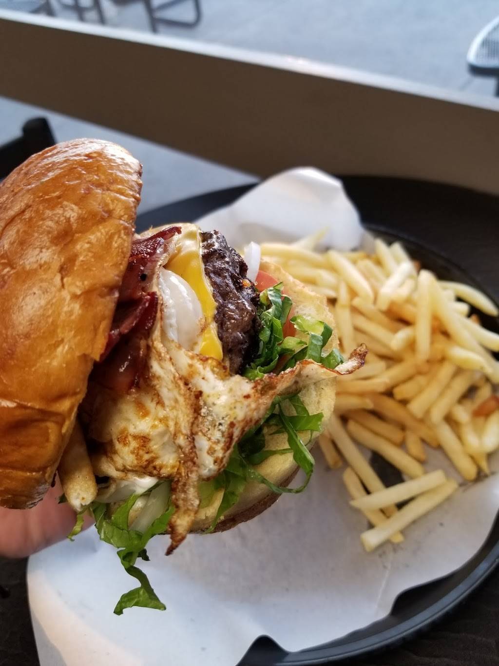 Retro Burger | restaurant | 13839 S Cicero Ave, Crestwood, IL 60445, USA | 7089259642 OR +1 708-925-9642