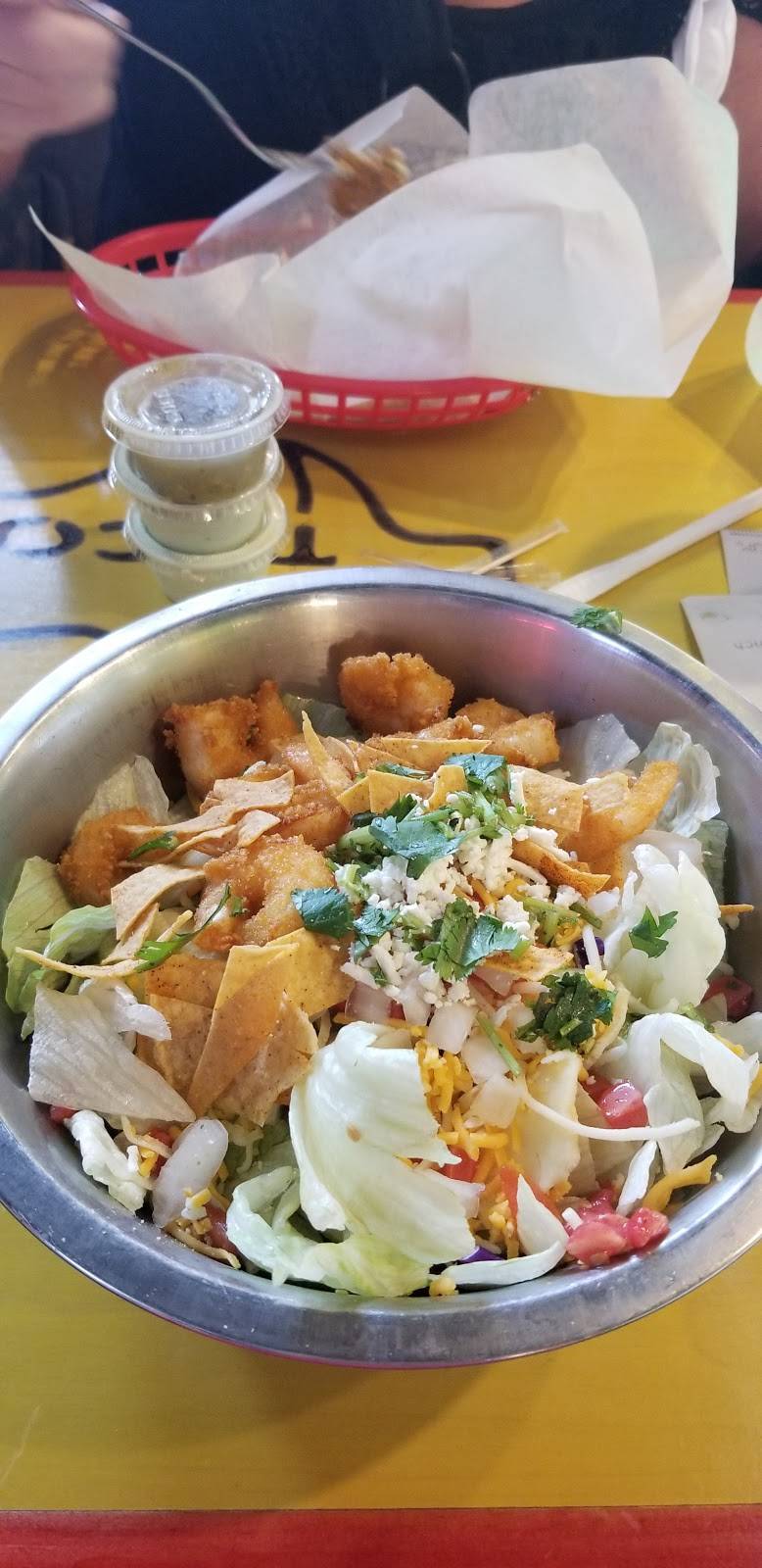 Fuzzys Taco Shop | restaurant | 310 E Hawkins Pkwy, Longview, TX 75605, USA | 9036637545 OR +1 903-663-7545