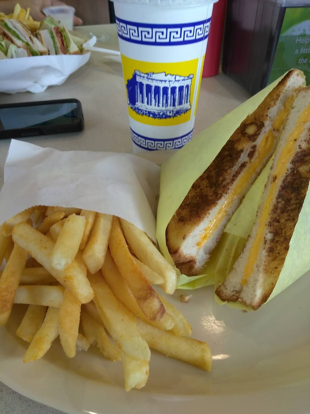 Douglas Drive-In | restaurant | 16306 Pioneer Blvd, Norwalk, CA 90650, USA | 5629261359 OR +1 562-926-1359