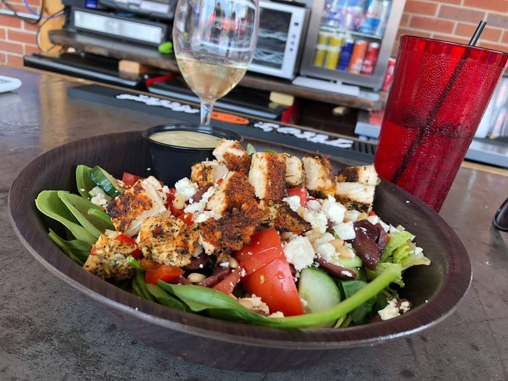 Saints Pizza Pub & SkyBar | restaurant | 131 Breckenridge Ln, St Matthews, KY 40207, USA | 5028918883 OR +1 502-891-8883