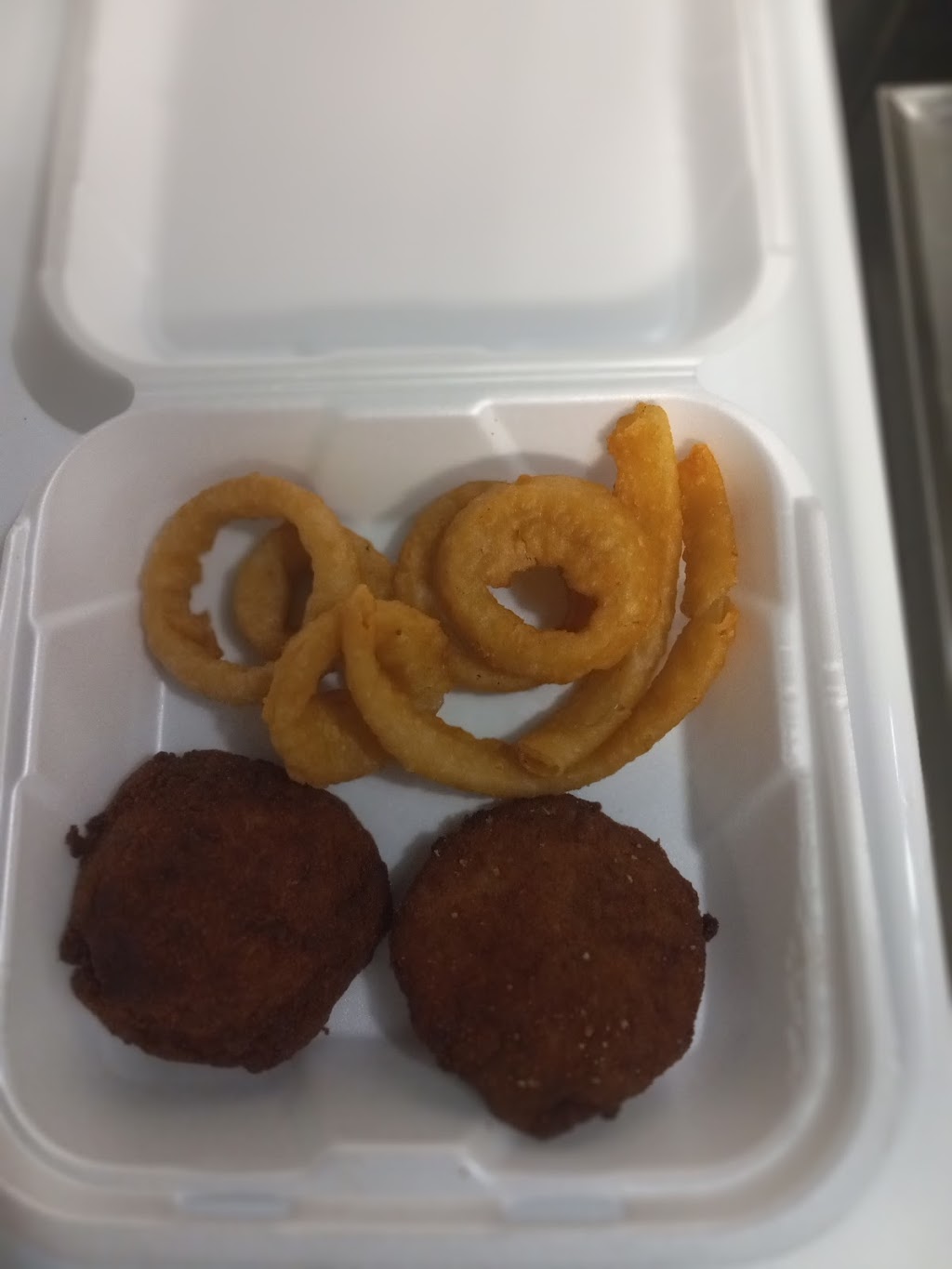 CR Snack House | restaurant | 4715 N 40th St, Tampa, FL 33610, USA | 8132524990 OR +1 813-252-4990