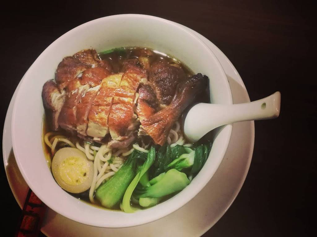 Yummy Yummy | restaurant | 658 NY-109, Lindenhurst, NY 11757, USA | 6319561773 OR +1 631-956-1773