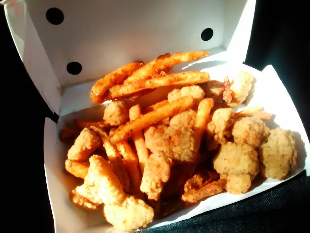 Checkers | restaurant | 2210 W International Speedway Blvd, Daytona Beach, FL 32114, USA | 3862521895 OR +1 386-252-1895