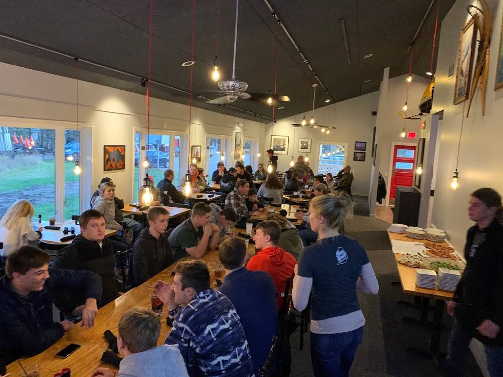 State Road Provisions | restaurant | 2983 S State St, Harbor Springs, MI 49740, USA | 2315267605 OR +1 231-526-7605