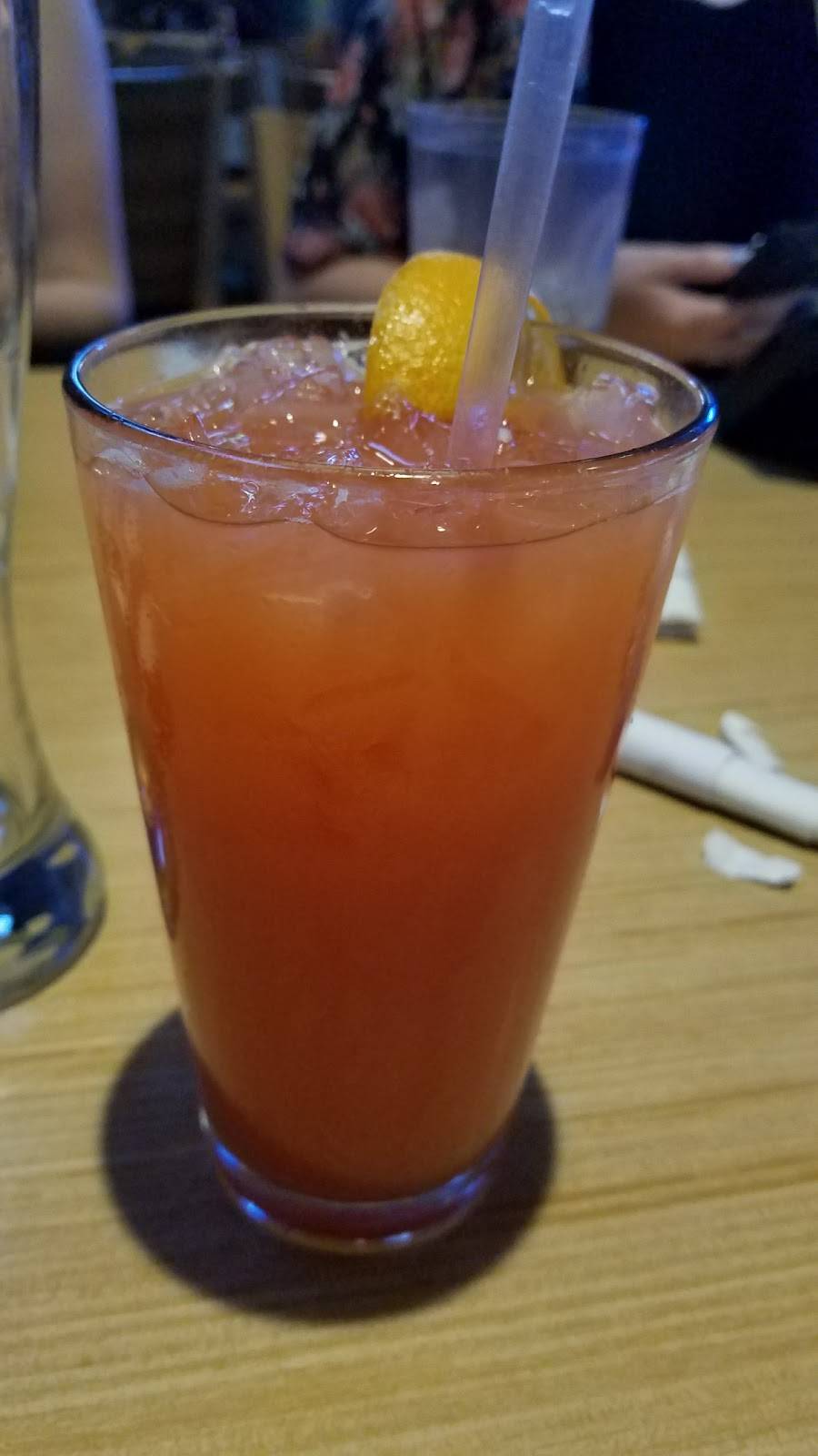 Buffalo Wild Wings | meal takeaway | 68 N Harrison Rd, Tucson, AZ 85748, USA | 5202968409 OR +1 520-296-8409