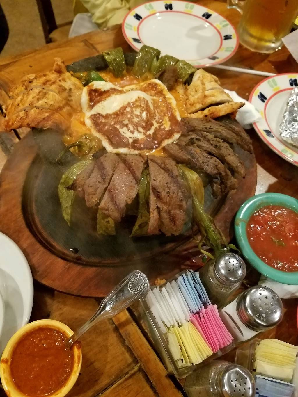 La Fiesta Grande | restaurant | 1199 Bells Ferry Rd, Marietta, GA 30066, USA | 7706759991 OR +1 770-675-9991