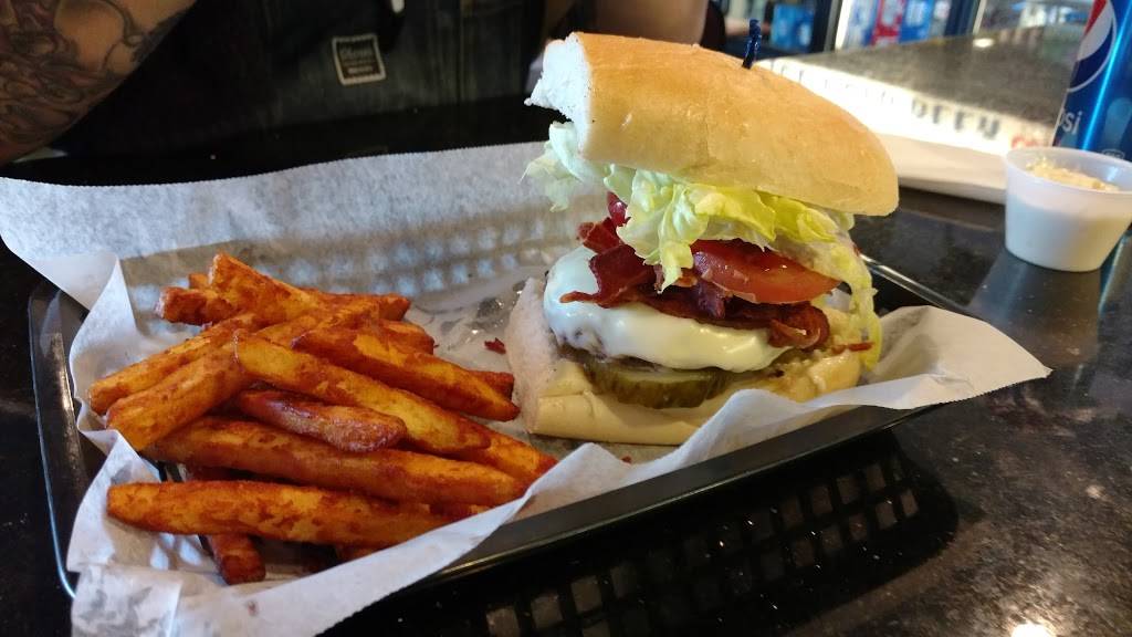 La Padrinos | restaurant | 7 Kennedy Dr #2, Archbald, PA 18403, USA | 5708767000 OR +1 570-876-7000