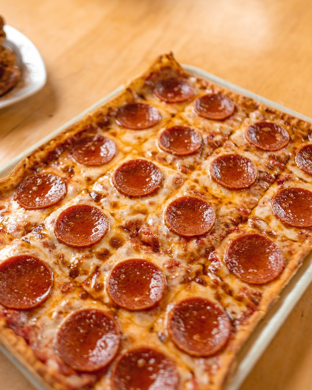 Ledo Pizza - Corner Shoppe | meal takeaway | 655 Solomons Island Rd N, Prince Frederick, MD 20678, USA | 4105355641 OR +1 410-535-5641