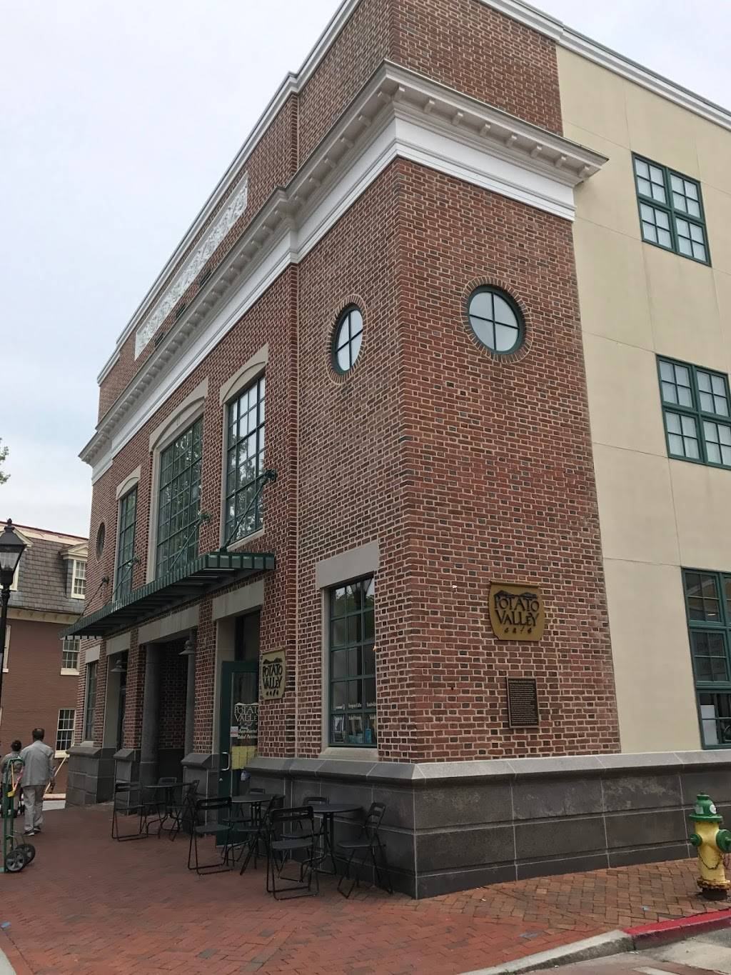 Potato Valley Café | restaurant | 47 State Cir #100, Annapolis, MD 21401, USA | 4102670902 OR +1 410-267-0902