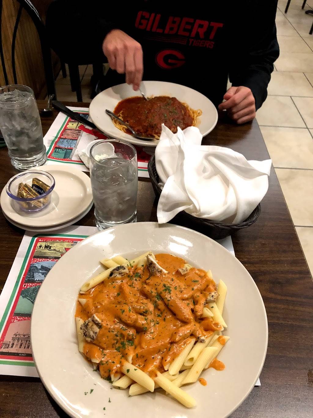 Tumea & Sons | restaurant | 1501 SE 1st St, Des Moines, IA 50315, USA | 5152827976 OR +1 515-282-7976