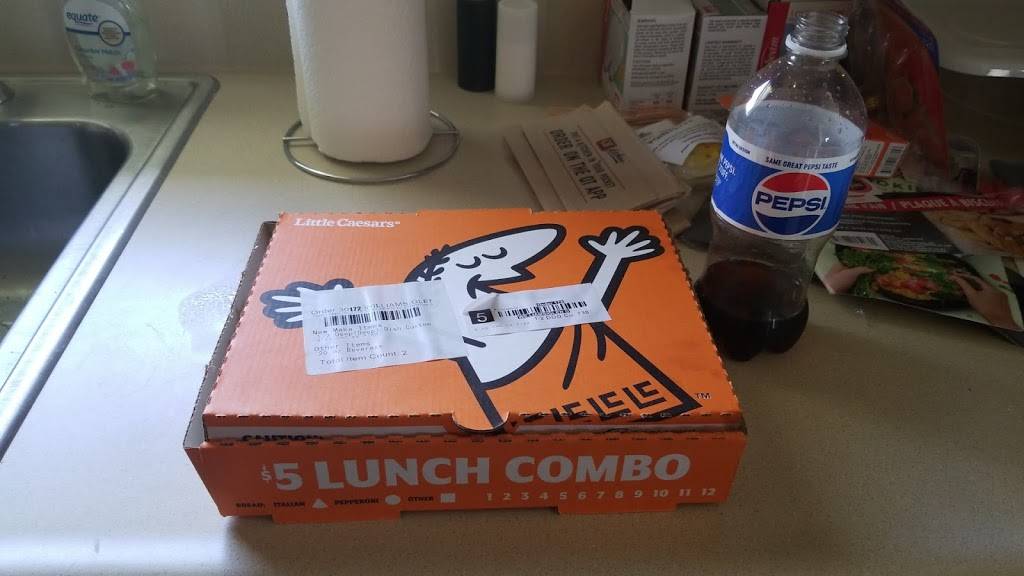 Little Caesars Pizza | meal takeaway | 5000 S Broadway, Wichita, KS 67216, USA | 3168311111 OR +1 316-831-1111