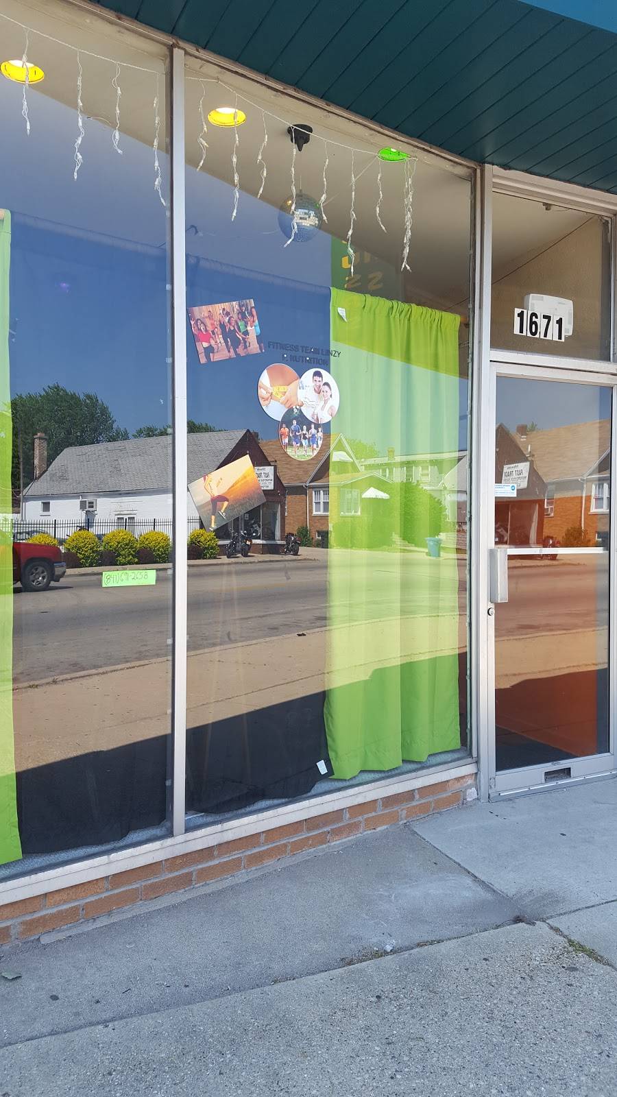 Pupuseria Rinconcito Hispano | restaurant | 1669 E Oakton St, Des Plaines, IL 60018, USA | 8478036180 OR +1 847-803-6180