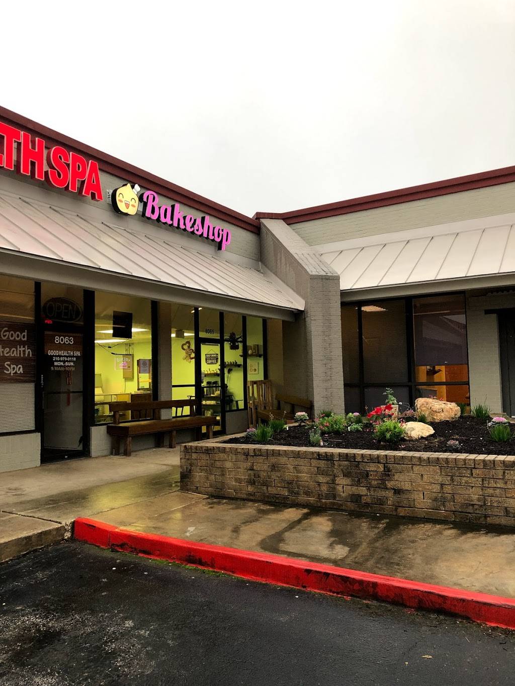 Miss Chickpeas Bakeshop | restaurant | 8065 Callaghan Rd, San Antonio, TX 78230, USA | 2109930748 OR +1 210-993-0748