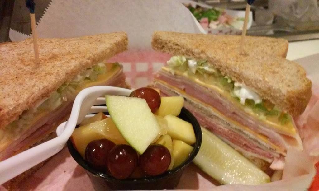 Pats Place | restaurant | 1526 S Lee St, Americus, GA 31709, USA | 2299240033 OR +1 229-924-0033