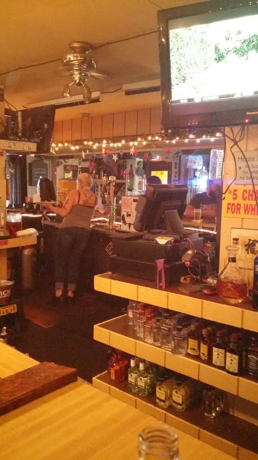 Jamisons Bar & Grill | restaurant | 6 Fort Dix Rd, Pemberton, NJ 08068, USA | 6098944516 OR +1 609-894-4516