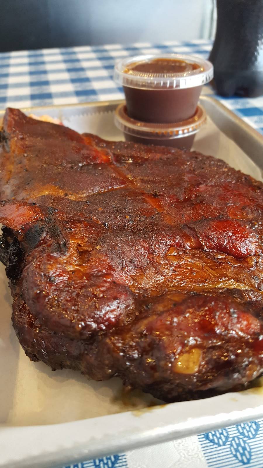 The Butchers Smokehouse | restaurant | 115 State Rd 46 E, Bloomington, IN 47408, USA | 8123366328 OR +1 812-336-6328