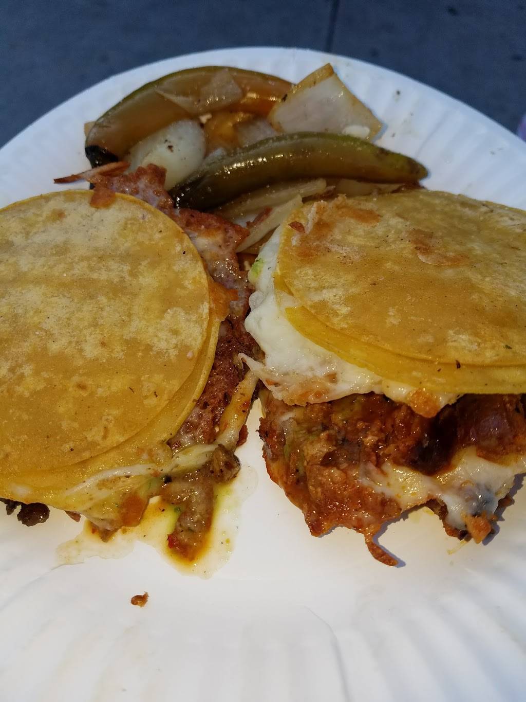 Tacos El 5 | restaurant | 510 Brittania St, Los Angeles, CA 90033, USA | 5623917883 OR +1 562-391-7883