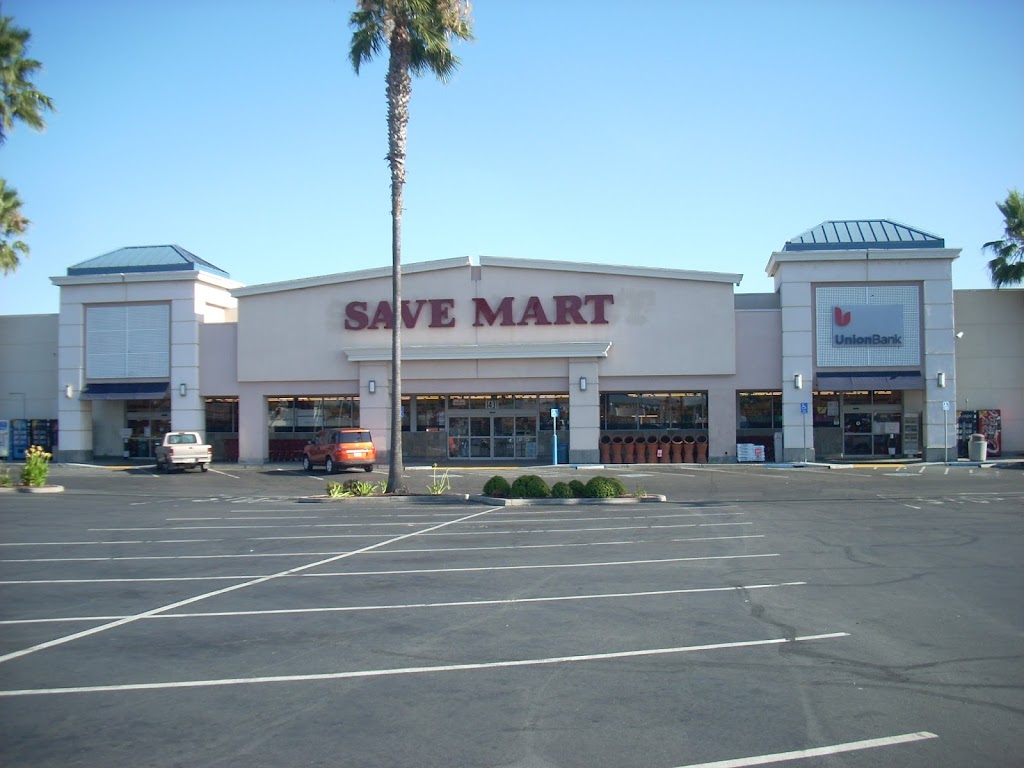 Save Mart | meal delivery | 1431 W Yosemite Ave, Manteca, CA 95336, USA | 2098231768 OR +1 209-823-1768