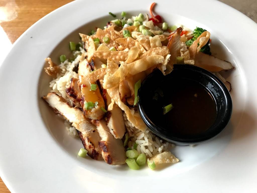 Applebees Grill + Bar | restaurant | 3702 Easton-Nazareth Hwy, Easton, PA 18045, USA | 6109237611 OR +1 610-923-7611