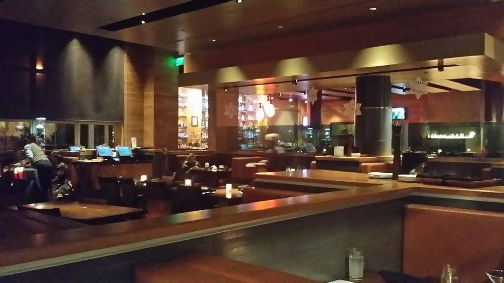 Devon Seafood & Steak | night club | 27 W Chocolate Ave, Hershey, PA 17033, USA | 7175085460 OR +1 717-508-5460