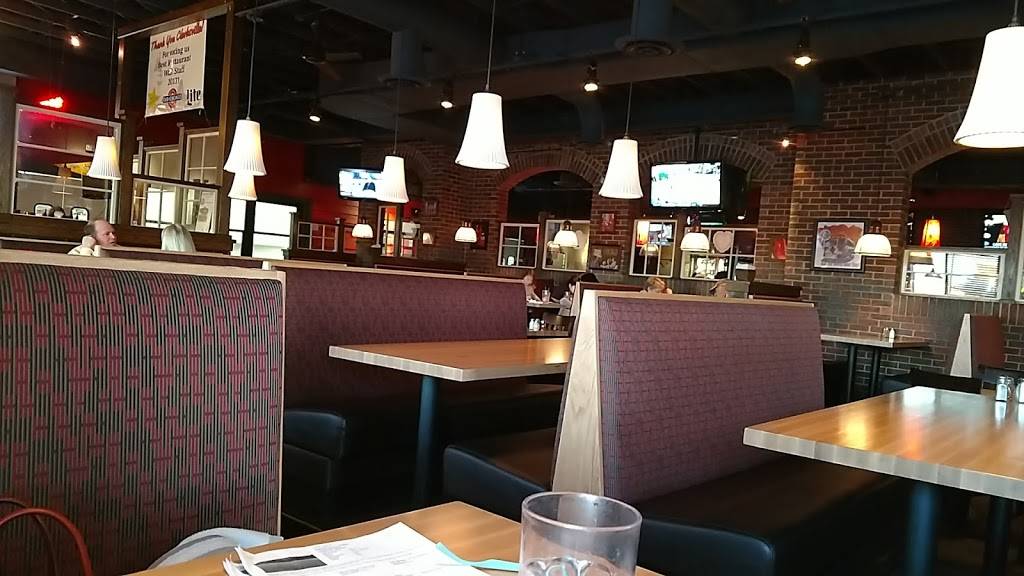 Old Chicago | restaurant | 2815 Wilma Rudolph Blvd, Clarksville, TN 37040, USA | 9312453300 OR +1 931-245-3300