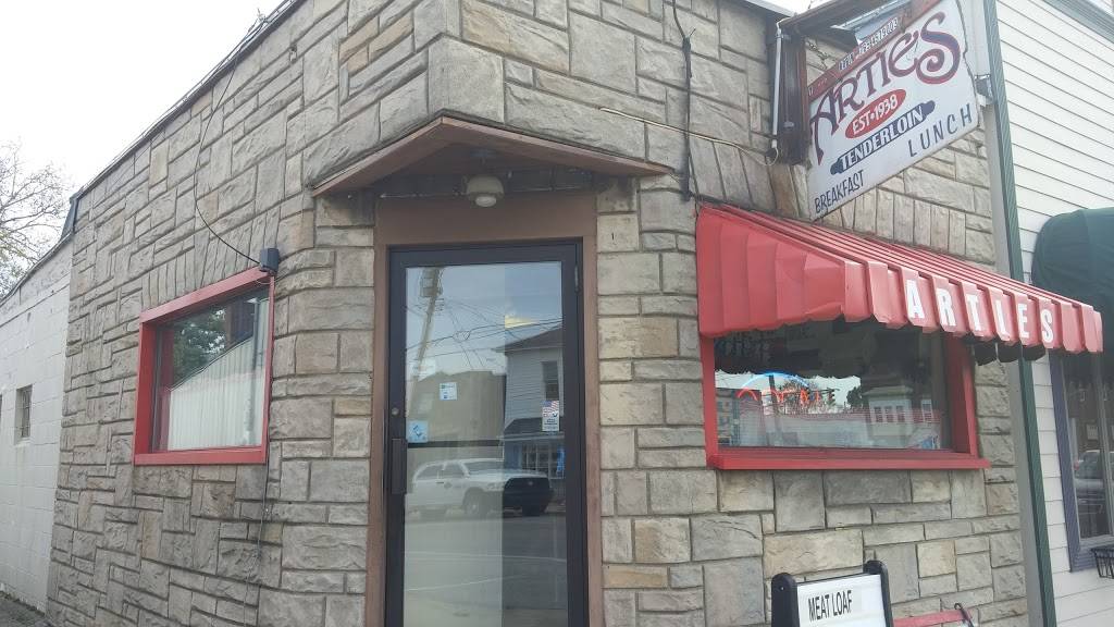 Arties Tenderloin | restaurant | 922 S Main St, Kokomo, IN 46901, USA | 7654579003 OR +1 765-457-9003