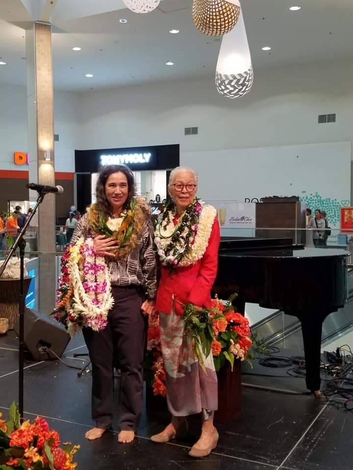 Rainbow Drive-In - Wai Makai At Pearlridge | restaurant | 98-1005 Moanalua Rd, Aiea, HI 96701, USA | 8084883788 OR +1 808-488-3788