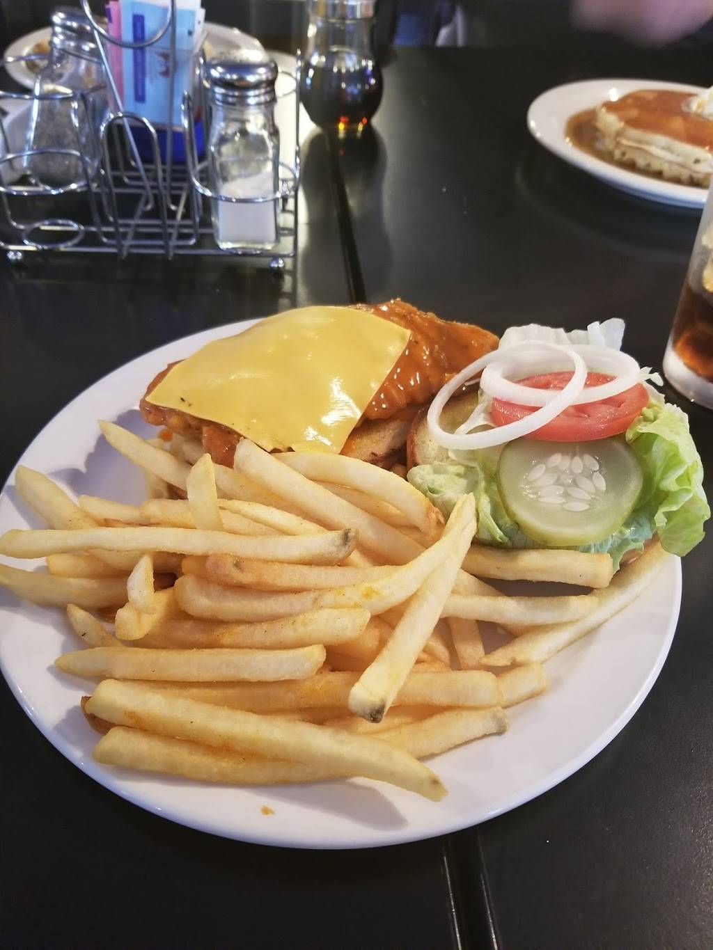 Sunshine Breakfast House & Grill | restaurant | 5116 West 38th Street, Indianapolis, IN 46254, USA | 3179865888 OR +1 317-986-5888