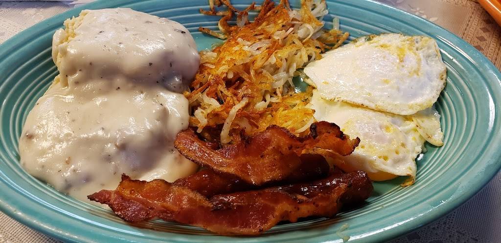 Lighthouse Family Restaurant | restaurant | 201 S Walnut St, Rochester, IL 62563, USA | 2174982000 OR +1 217-498-2000