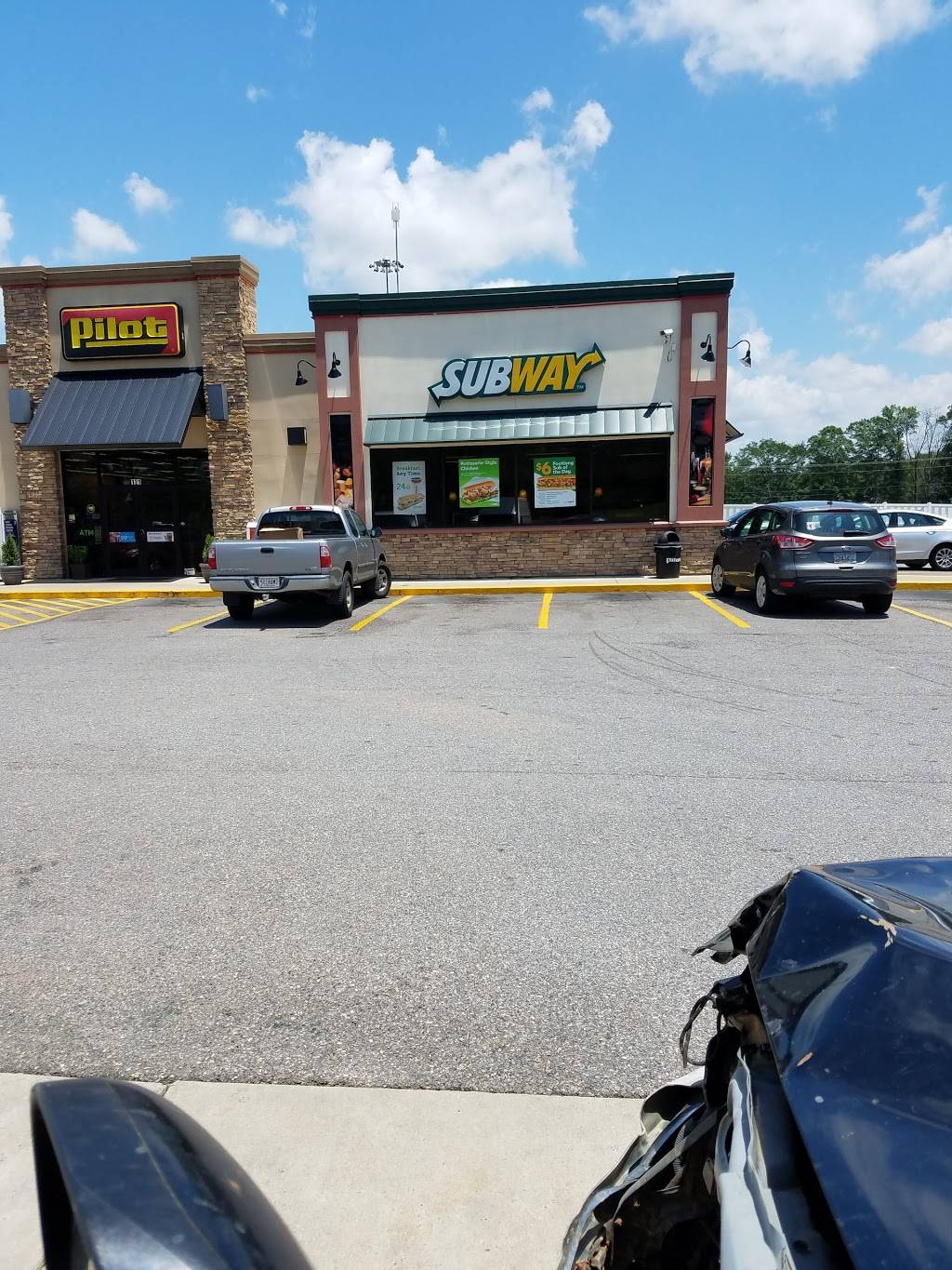 Subway | restaurant | 1231 Stemley Rd, Lincoln, AL 35096, USA | 2057632230 OR +1 205-763-2230