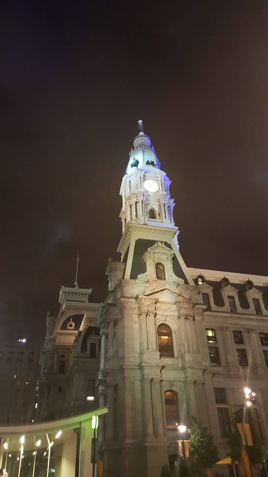 Downeys Restaurant | restaurant | 526 S Front St, Philadelphia, PA 19147, USA | 2157878185 OR +1 215-787-8185