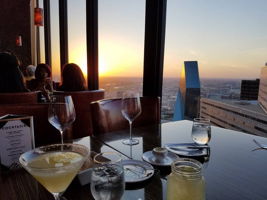 Tower Club - Dallas | restaurant | 1601 Elm St 48th floor, Dallas, TX 75201, USA | 2142200403 OR +1 214-220-0403
