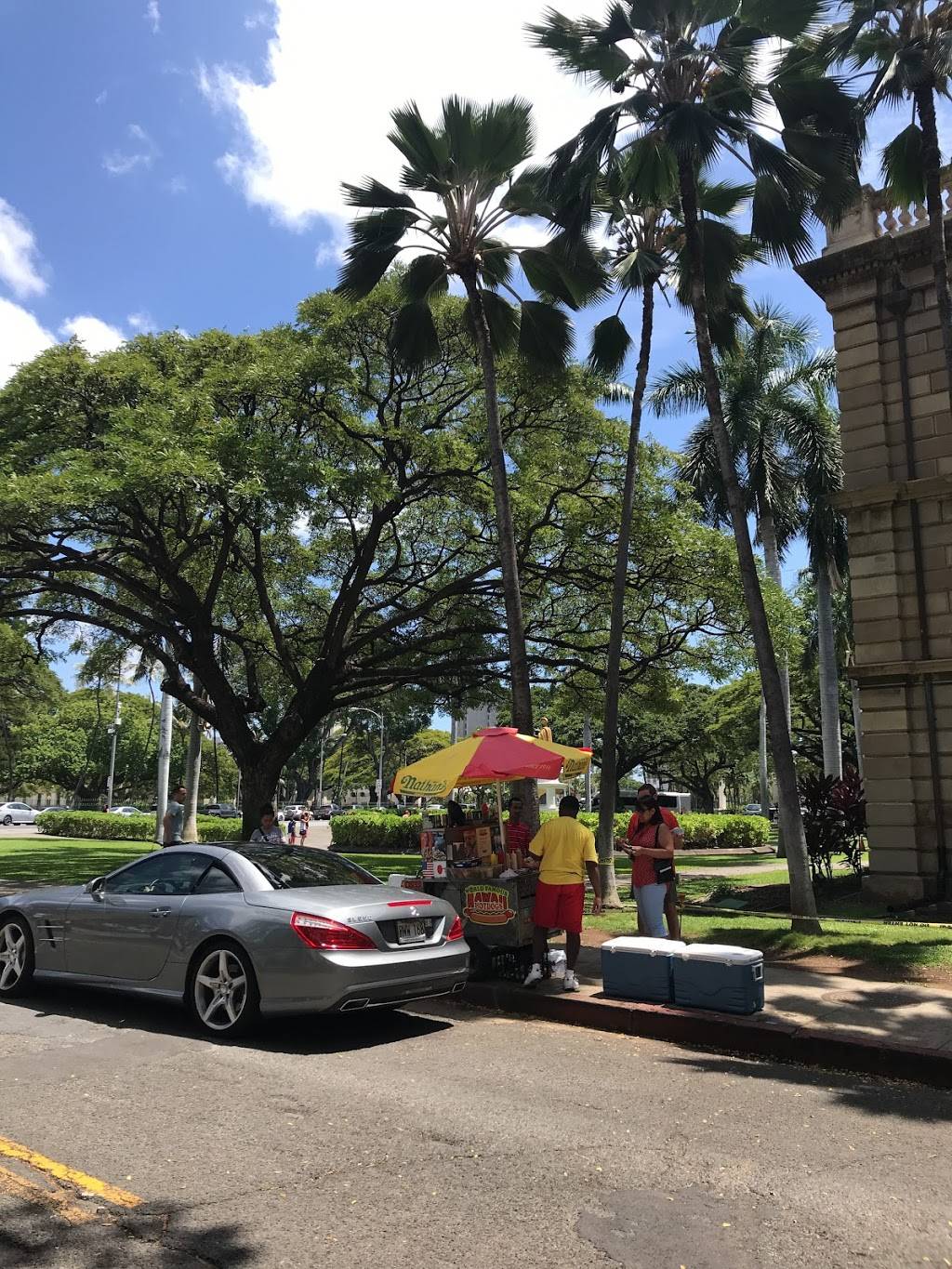 World Famous Hawaii HotDogs | restaurant | Honolulu, HI 96813, USA | 8087805995 OR +1 808-780-5995