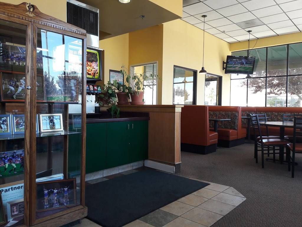 Round Table Pizza | meal delivery | 2135 H Dela Rosa Sr St, Soledad, CA 93960, USA | 8316788700 OR +1 831-678-8700