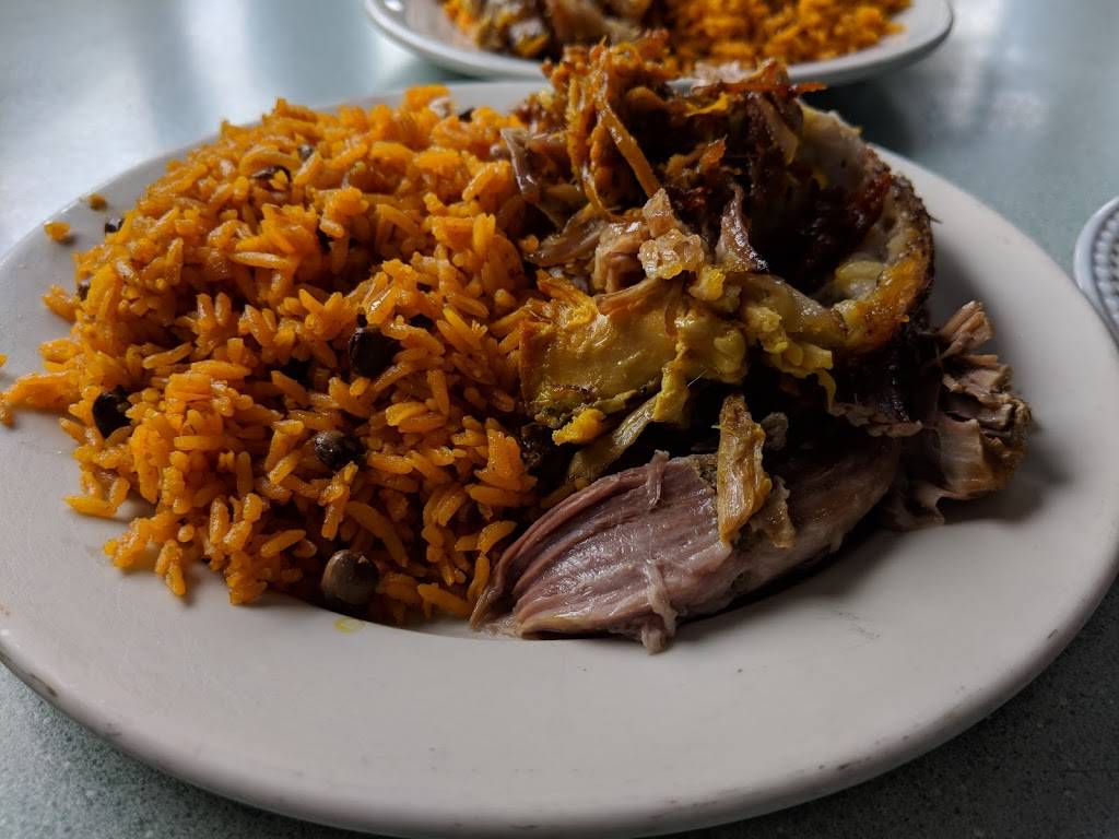 Chelsea Tipico | restaurant | 109 Shurtleff St, Chelsea, MA 02150, USA | 6174660996 OR +1 617-466-0996