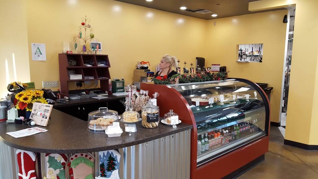 Bettys Rooste | restaurant | 14418 W Meeker Blvd, Sun City West, AZ 85375, USA | 6235846461 OR +1 623-584-6461