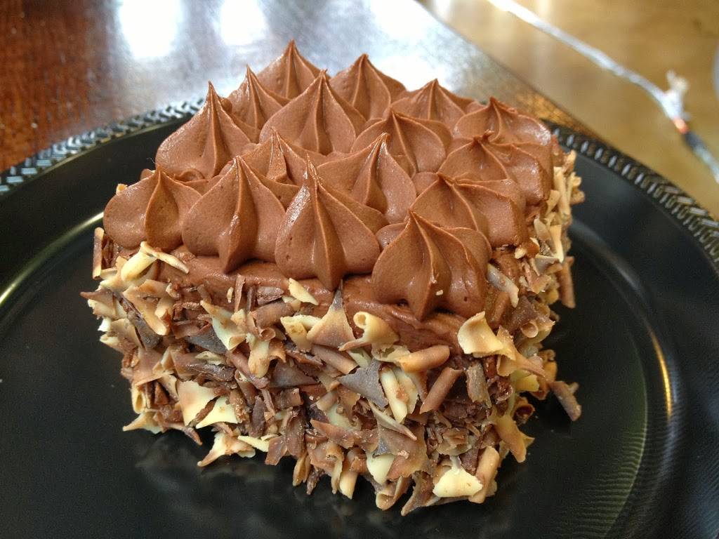 The Krave Kobe Burger Grill | restaurant | 630 S Grand Ave, Glendora, CA 91740, USA | 6268527773 OR +1 626-852-7773