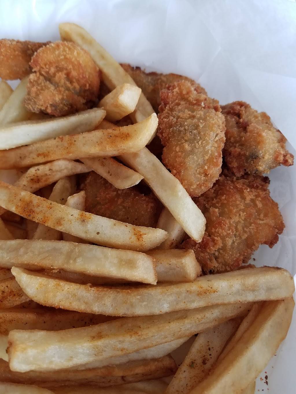 Captain Smiths Seafood | meal takeaway | 13944 Solomons Island Rd S, Solomons, MD 20688, USA | 4103261134 OR +1 410-326-1134