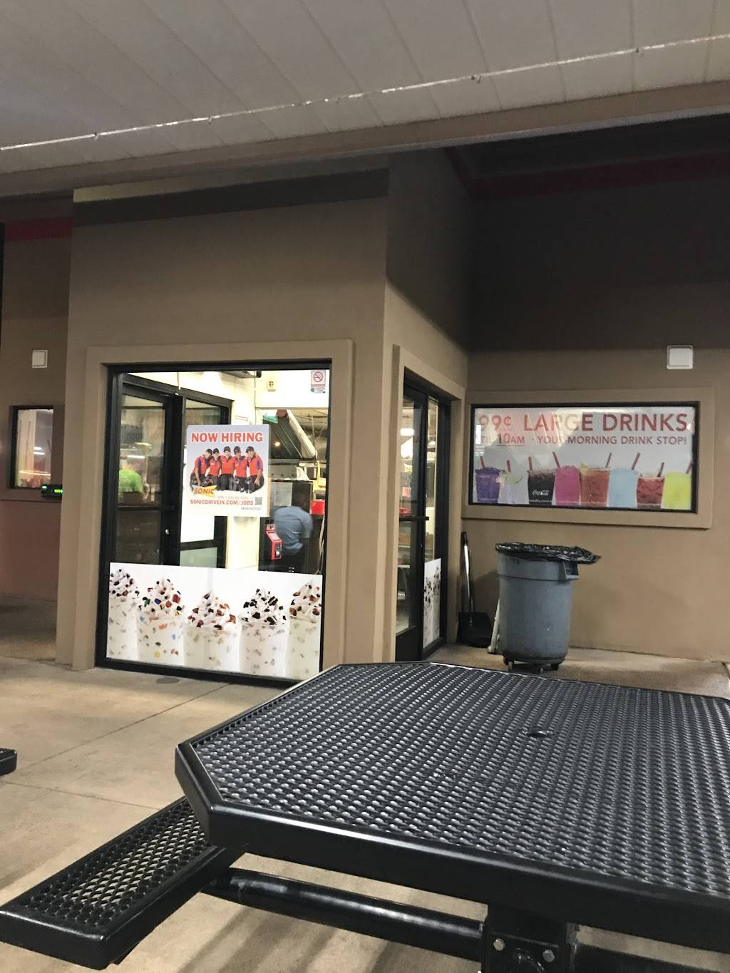 Sonic Drive-In | restaurant | 4007 E Greenway Rd, Phoenix, AZ 85032, USA | 6027658690 OR +1 602-765-8690