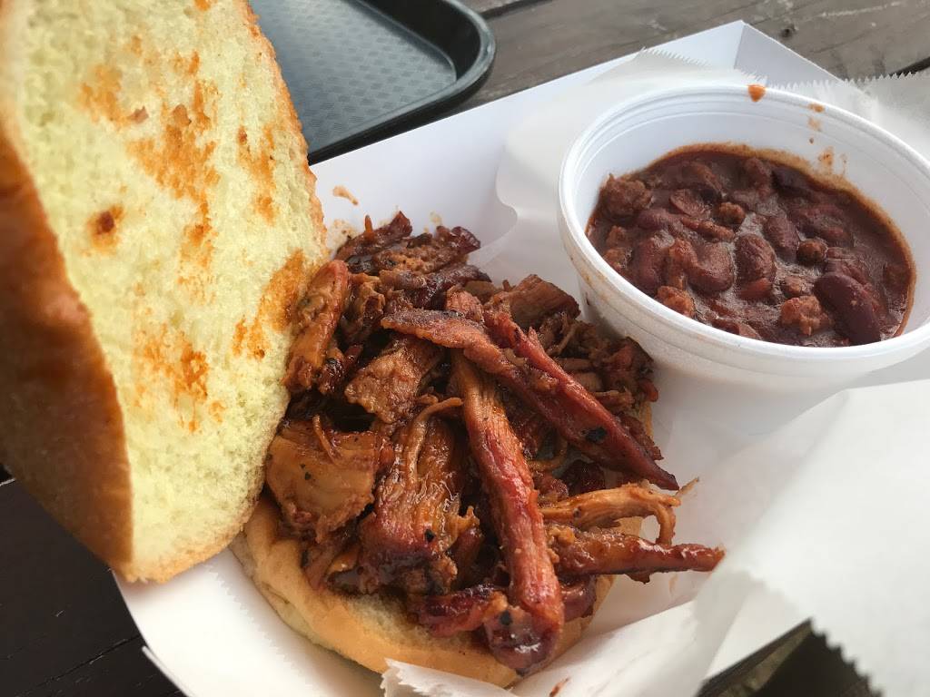 Jeremy’s Roadside BBQ & Catering | restaurant | 455 Calef Hwy, Lee, NH 03861, USA | 6033977490 OR +1 603-397-7490