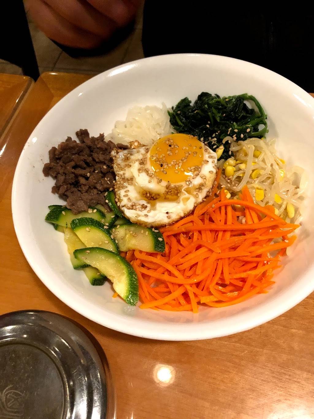 Gangnam Restaurant | restaurant | 2303 White Bear Ave, Maplewood, MN 55109, USA | 6517772826 OR +1 651-777-2826