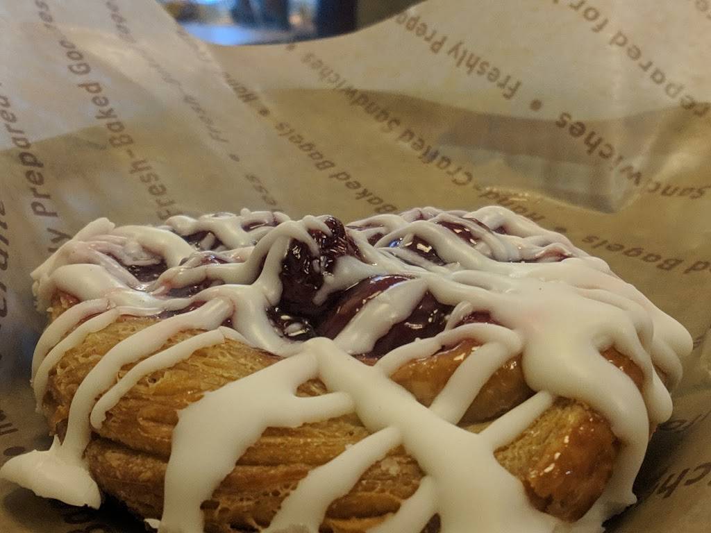 Einstein Bros. Bagels | bakery | 54 Plaza Dr, Chagrin Falls, OH 44022, USA | 4408939384 OR +1 440-893-9384