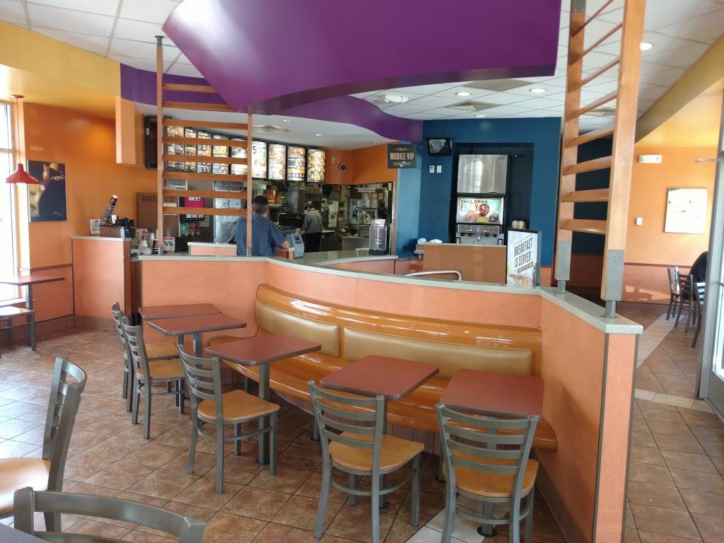 Taco Bell | meal takeaway | 5420 S 108th St, Hales Corners, WI 53130, USA | 4144250895 OR +1 414-425-0895