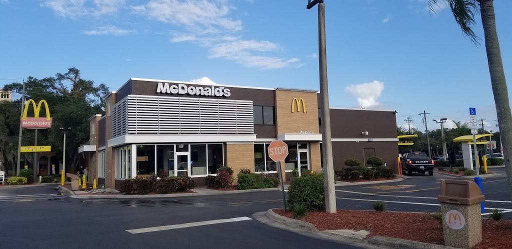 McDonalds | cafe | 21 W Hickpochee Ave, LaBelle, FL 33935, USA | 8636750499 OR +1 863-675-0499
