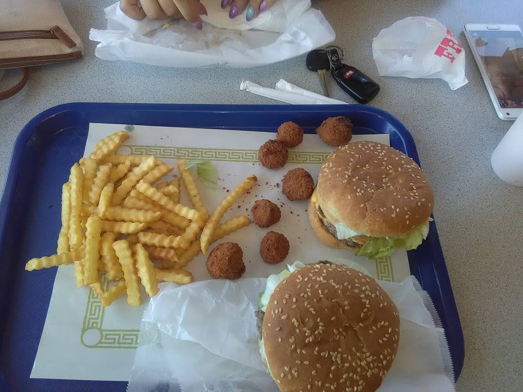 Loders Shake Shoppe | restaurant | 6983 Royalton Rd, Cleveland, OH 44133, USA | 4402376020 OR +1 440-237-6020