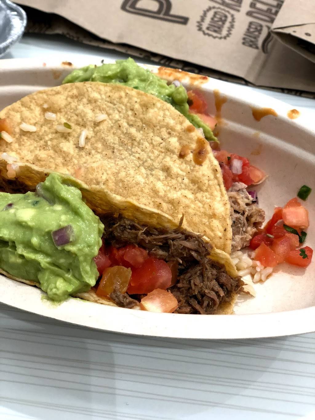 Chipotle Mexican Grill | restaurant | 5 Woodfield Mall # Vc01, Schaumburg, IL 60173, USA | 8475173950 OR +1 847-517-3950